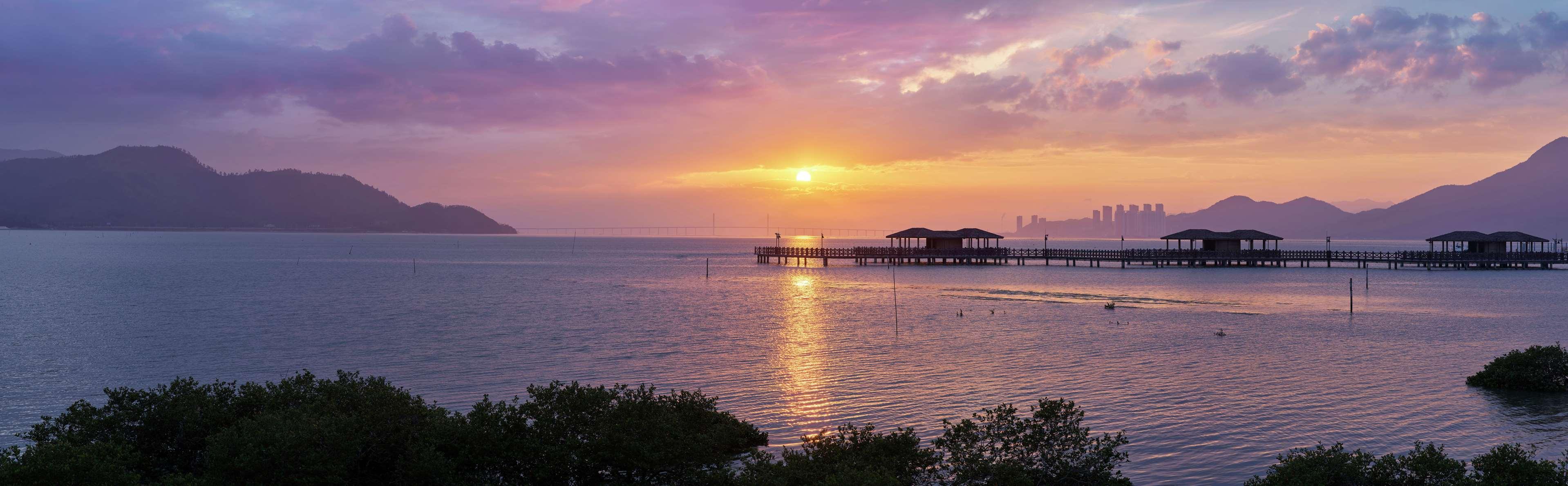 Doubletree By Hilton Huidong Resort Exterior photo